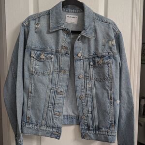 Women’s Light Blue Denim Jean Jacket - Casual Oversized Fit